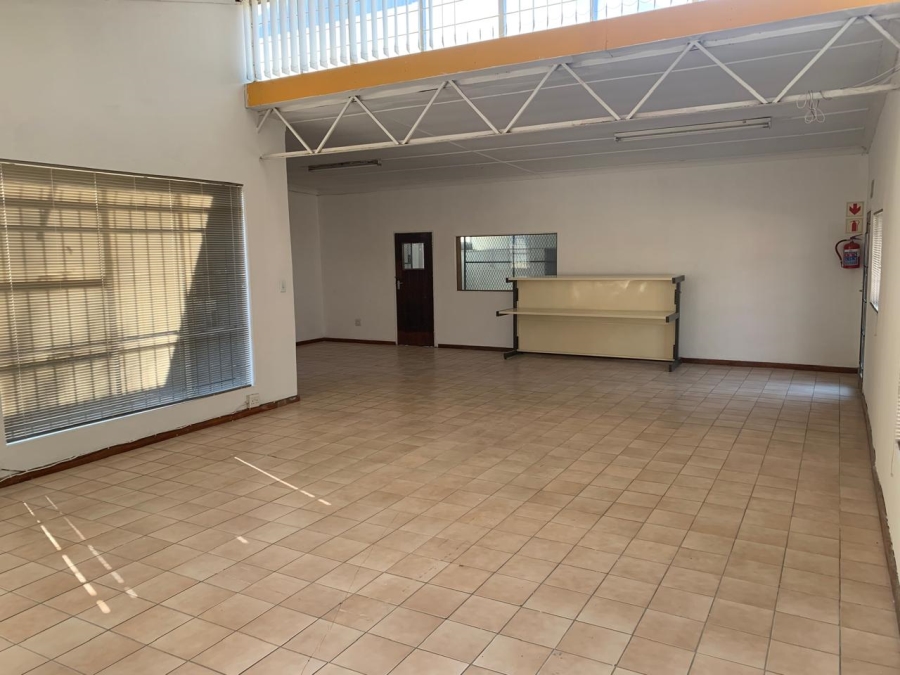 To Let commercial Property for Rent in Hamilton Free State